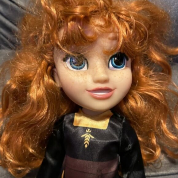 Disney Frozen 2 Princess Anna Doll Jakks Pacific 13.5" Black Dress + Boots - Picture 2 of 4